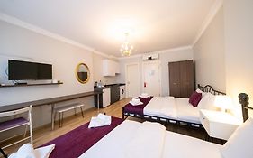 Hotel Suite By Frame